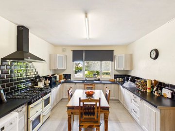 8cb5a676830ff75912191c9272de1988a3e219d6f2200