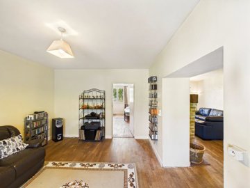 9b823b0e05871c36d63195a0923c2794231ec1a197200