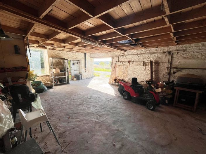 Image No.13-5 Bed House for sale