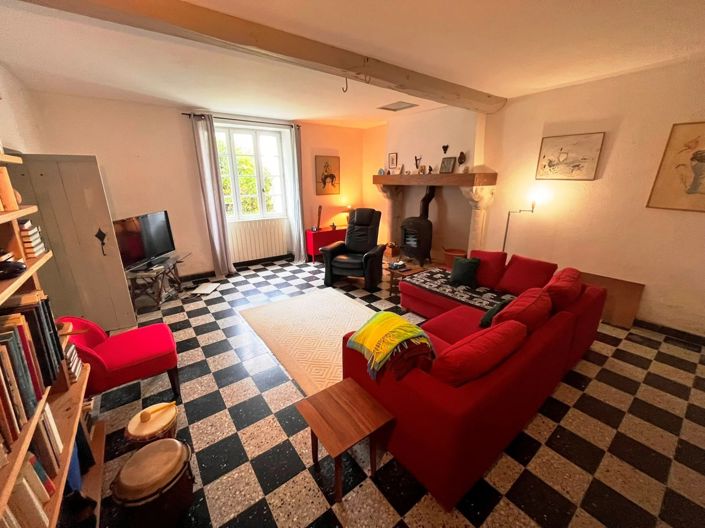 Image No.3-Maison de 4 chambres à vendre à Salles-Lavalette