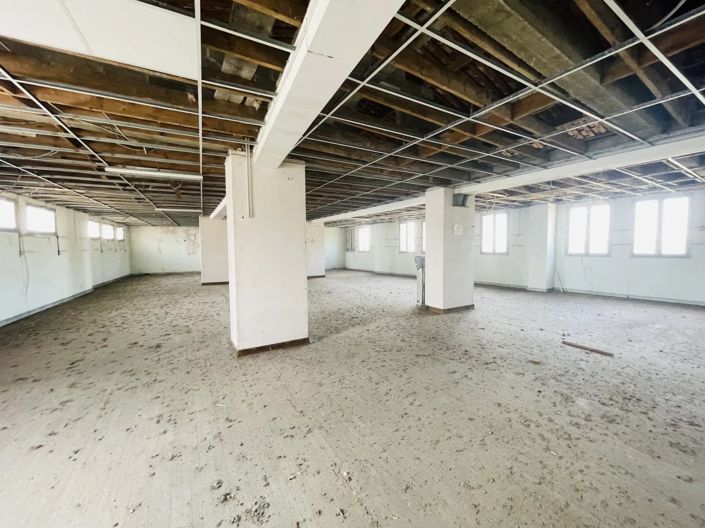 Image No.13-Commercial de 5 chambres à vendre à Barbezieux-Saint-Hilaire