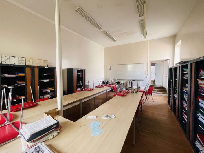 Image No.8-Commercial de 5 chambres à vendre à Barbezieux-Saint-Hilaire