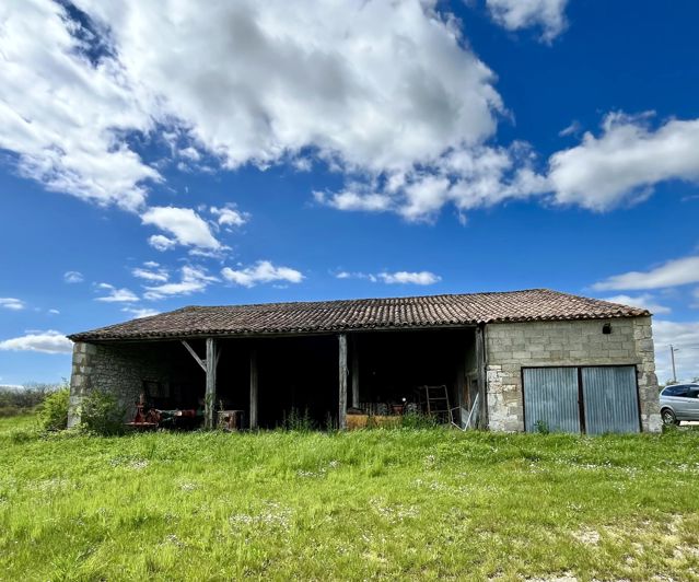 Image No.14-3 Bed House for sale