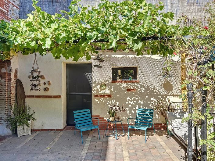 Image No.7-4 Bed House for sale