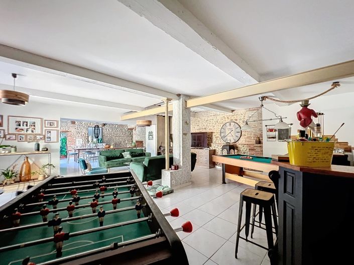 Image No.8-4 Bed House for sale