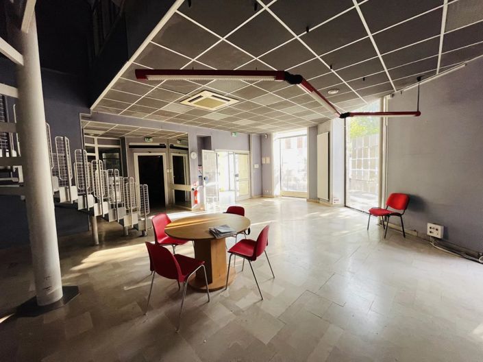 Image No.9-Commercial à vendre à Jonzac