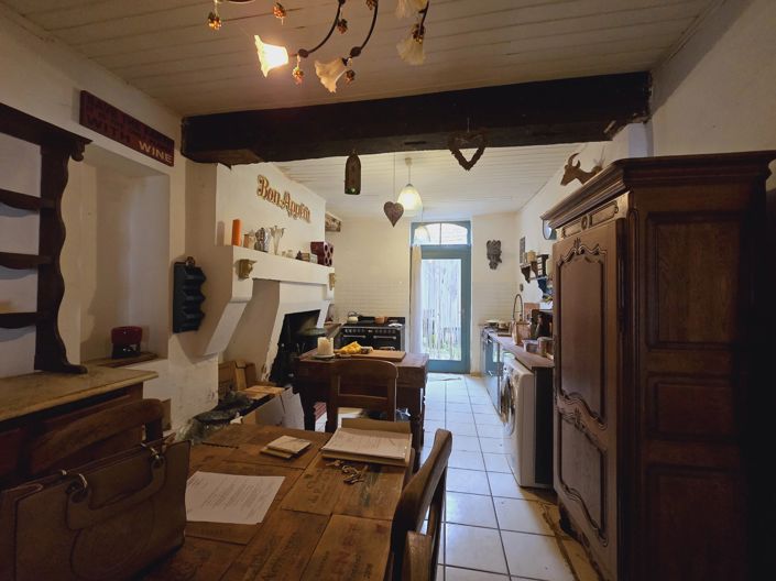Image No.1-3 Bed Village House for sale