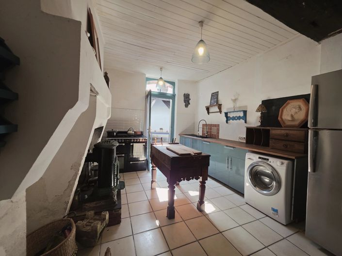 Image No.13-3 Bed Village House for sale