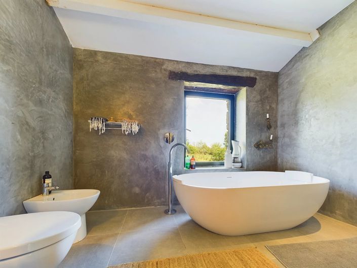 Image No.12-4 Bed House for sale