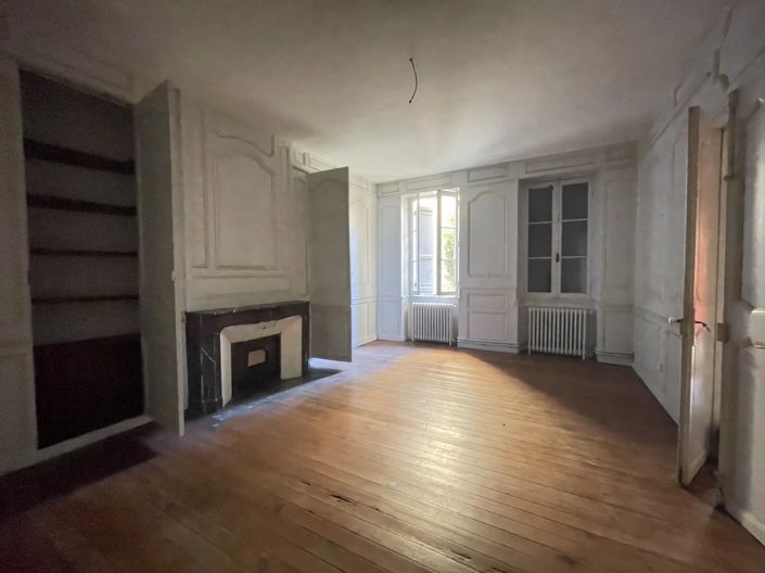 Image No.4-7 Bed House for sale