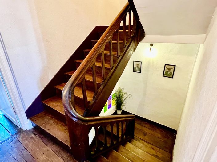 Image No.12-4 Bed House for sale