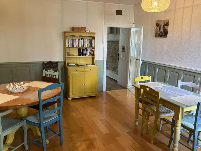 Image No.5-4 Bed House for sale