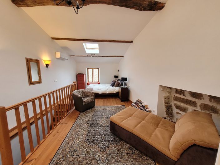 Image No.6-2 Bed House for sale