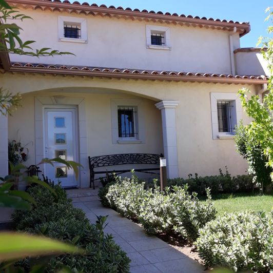 Image No.1-Maison de 3 chambres à vendre à Aups