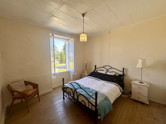 Image No.9-3 Bed Village House for sale