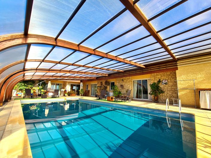 Image No.6-4 Bed House for sale