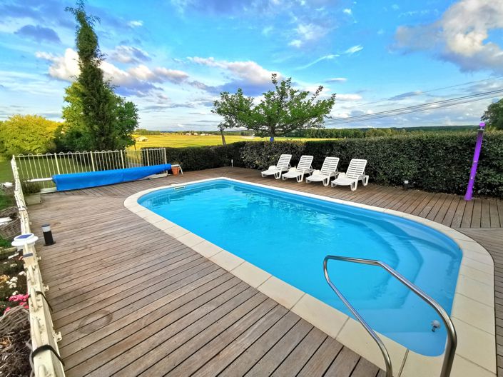 Image No.2-6 Bed Village House for sale