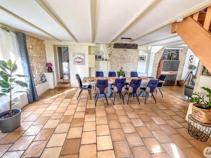 Image No.4-6 Bed Village House for sale