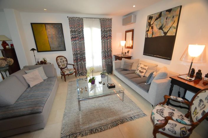 Image No.3-4 Bed House for sale