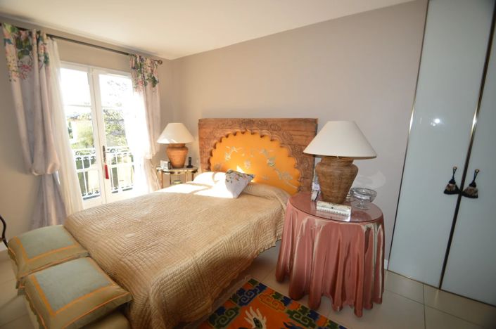 Image No.9-4 Bed House for sale