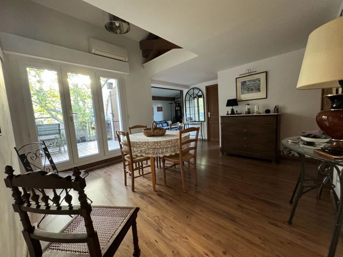 Image No.2-1 Bed Property for sale