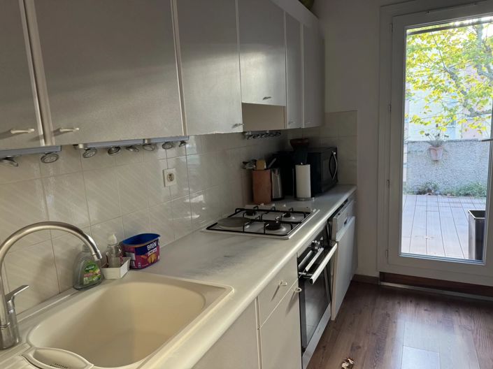 Image No.4-1 Bed Property for sale