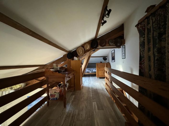 Image No.7-1 Bed Property for sale