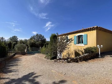 1 - Besse-sur-Issole, Maison