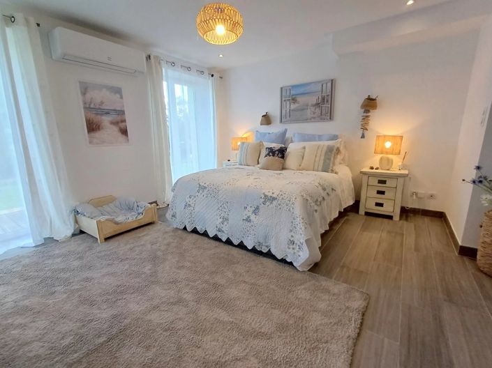 Image No.9-5 Bed House for sale