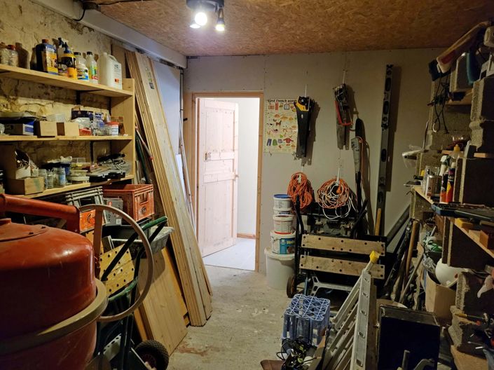 Image No.11-4 Bed House for sale