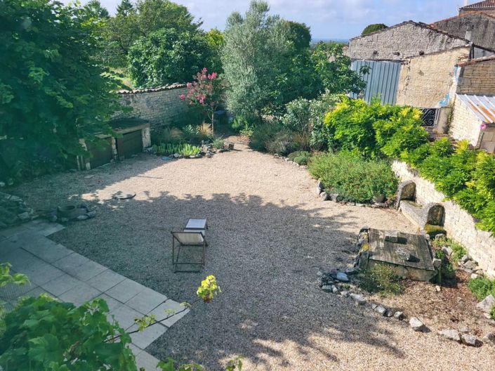 Image No.2-4 Bed House for sale