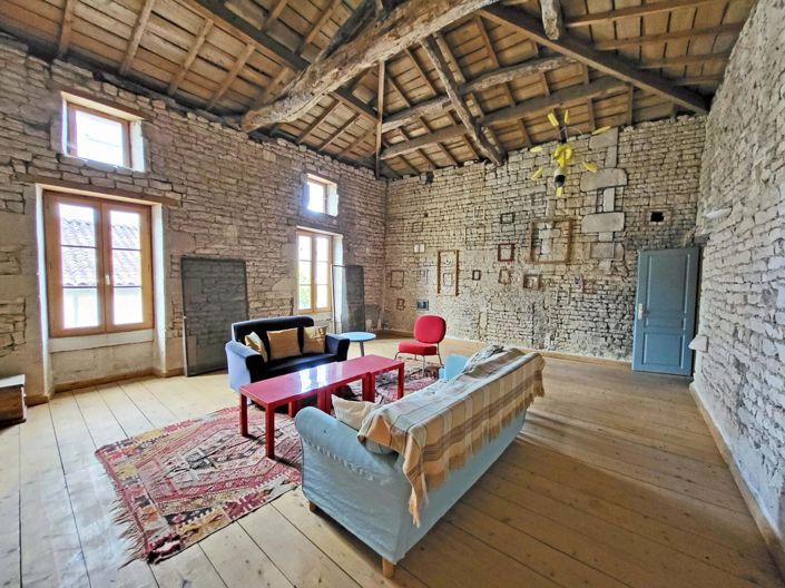 Image No.3-Maison de 4 chambres à vendre à Neuvicq-le-Chateau