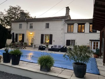 7e65d1e3797dd45feb6e5c741485262810bb33c0b0192