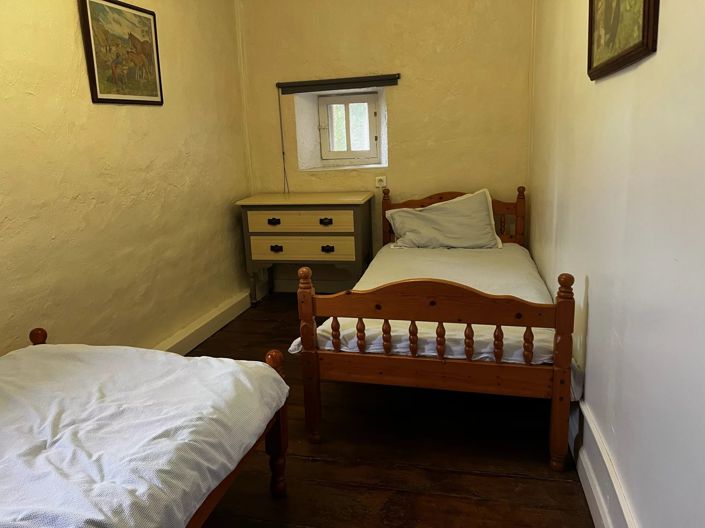 Image No.15-5 Bed Village House for sale