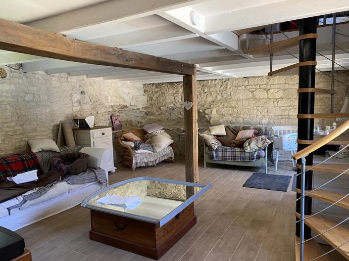 Image No.8-5 Bed Village House for sale