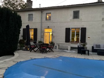 c40c4f4a3cd9492a257e547095c1bf8094a431c9ed192