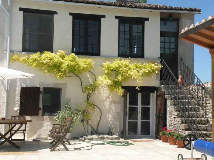 Image No.10-5 Bed Village House for sale