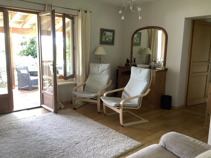 Image No.11-3 Bed House for sale