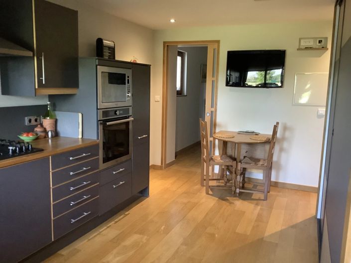 Image No.9-3 Bed House for sale