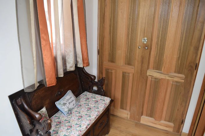 Image No.15-3 Bed House for sale