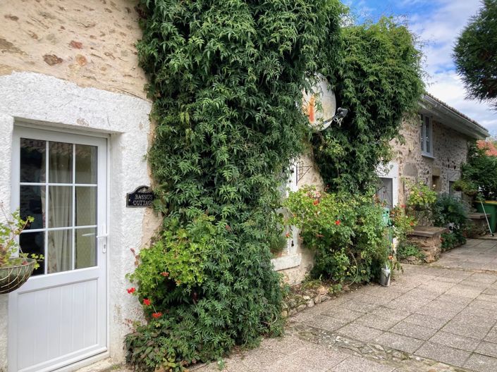 Image No.12-Ferme de 3 chambres à vendre à Fenioux