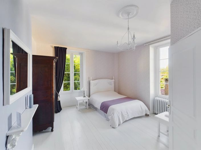 Image No.13-6 Bed Village House for sale