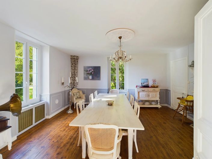 Image No.5-6 Bed Village House for sale