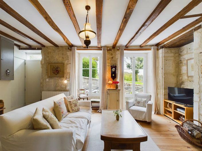 Image No.11-3 Bed House for sale