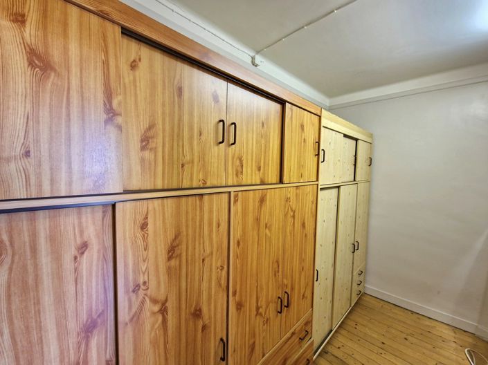 Image No.12-3 Bed Village House for sale