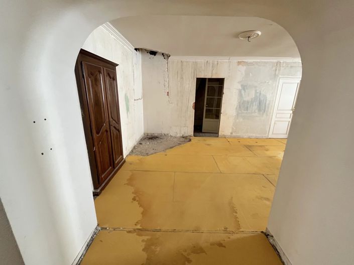 Image No.13-3 Bed House for sale