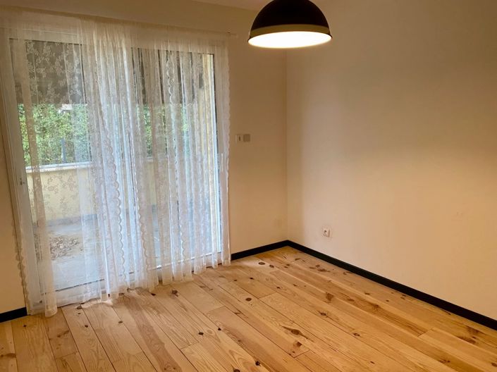 Image No.11-4 Bed House for sale