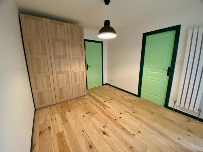 Image No.12-4 Bed House for sale