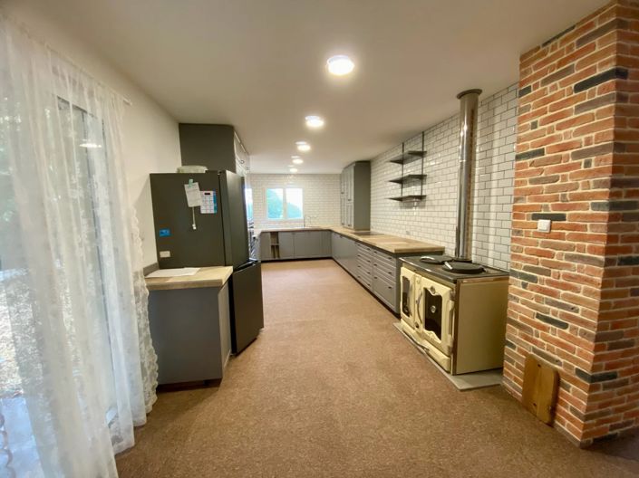 Image No.3-4 Bed House for sale