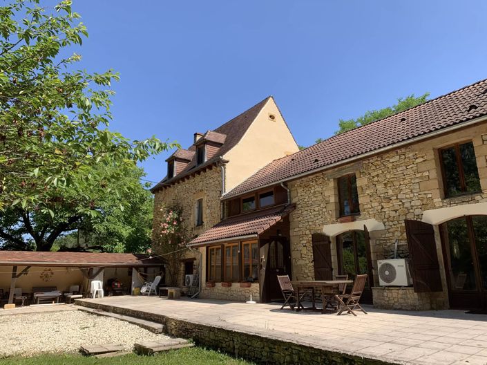 Image No.10-3 Bed Village House for sale